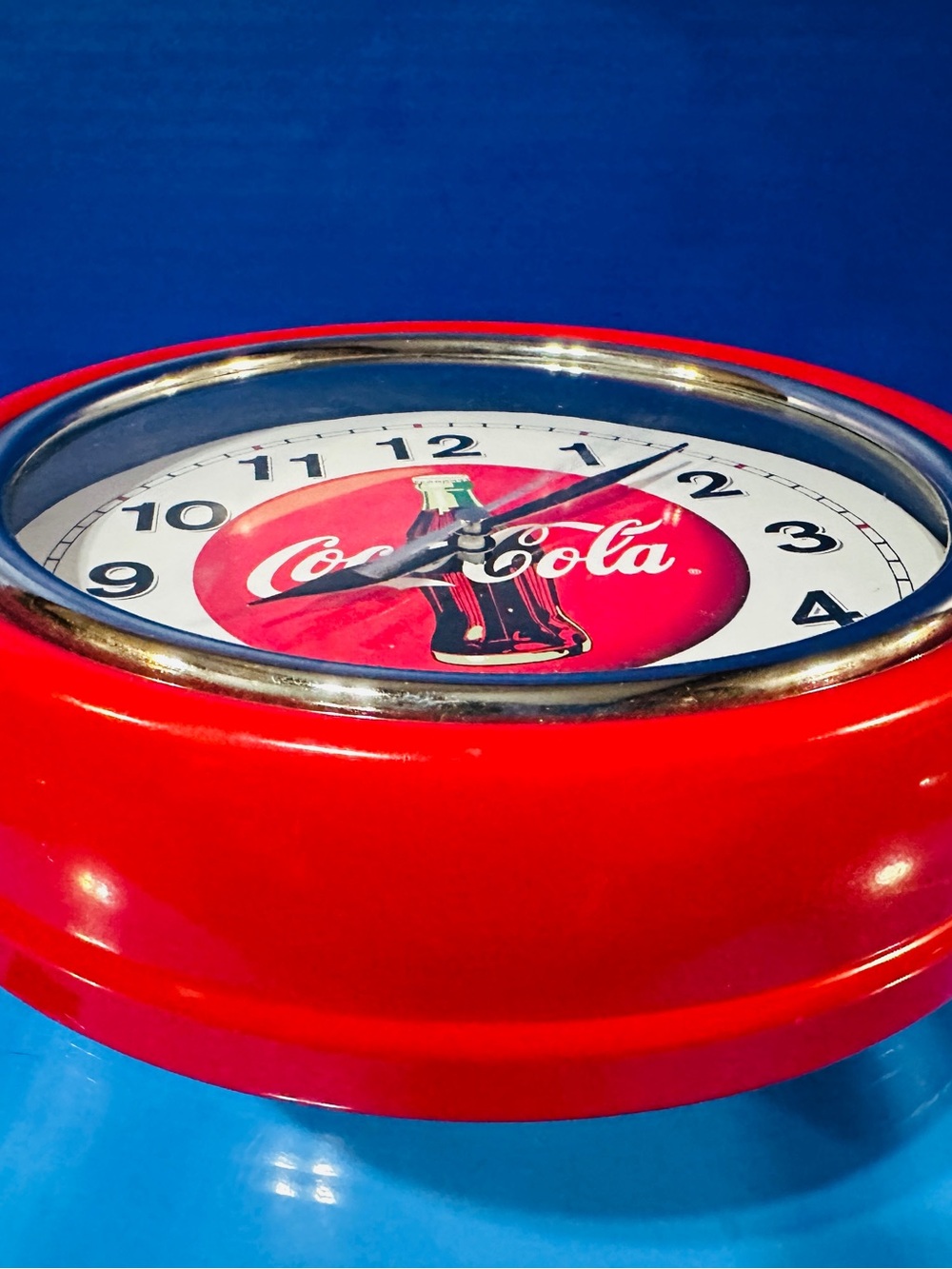 Coca Cola Red Wall Clock Retro Diner Style Metal Case Glass Lens Bottle Logo 9” - Picture 9 of 11